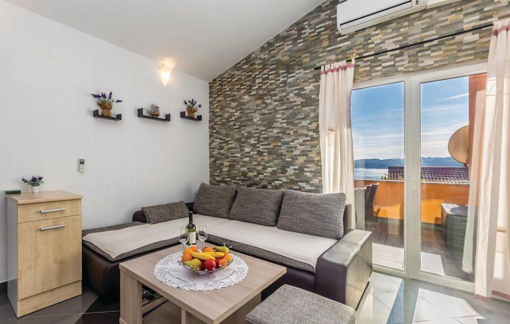 Apartmani Ivankovic Карлобаг Экстерьер фото