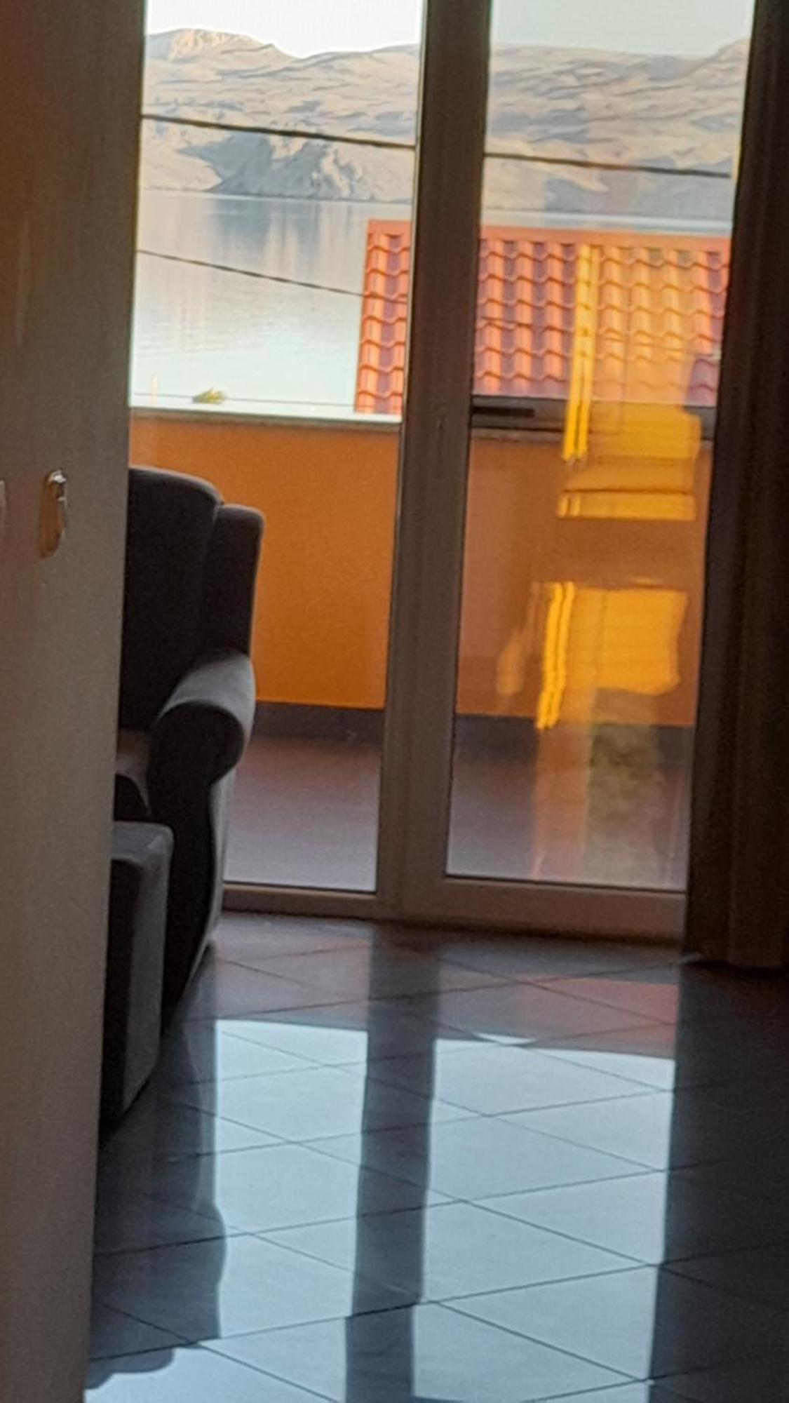 Apartmani Ivankovic Карлобаг Номер фото