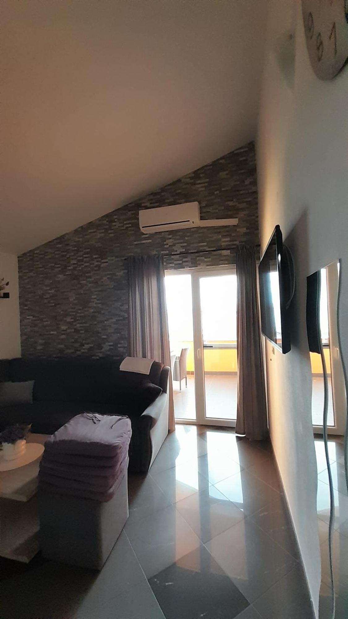 Apartmani Ivankovic Карлобаг Номер фото